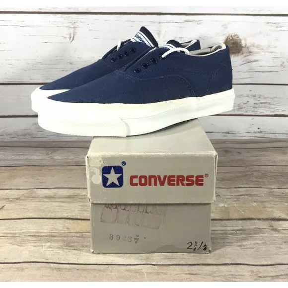Converse skid grip 80s ネイビー Unisex Skid Grip Low Top // Navy (UK: 4.5) - Converse - Touch of